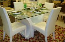 Mesa de jantar laca branca