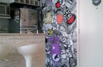 Grafite em parede de cozinha